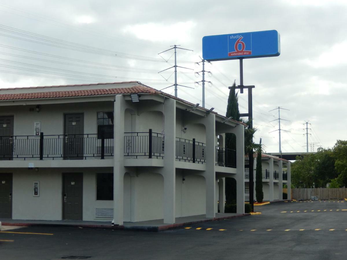 Studio 6-Houston, Tx - Intercontinental Airport South 外观 照片